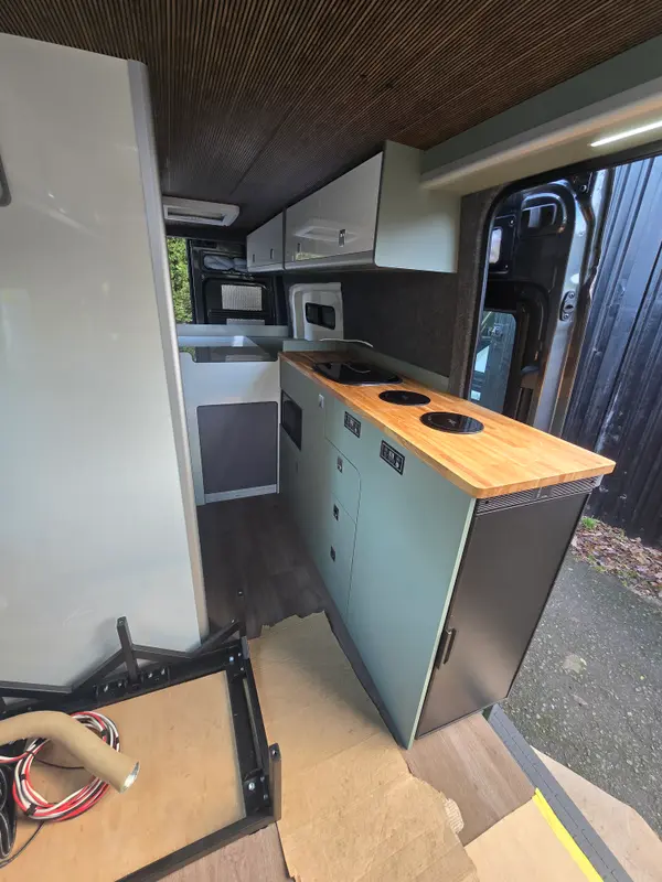 VANZ Adventures build 8