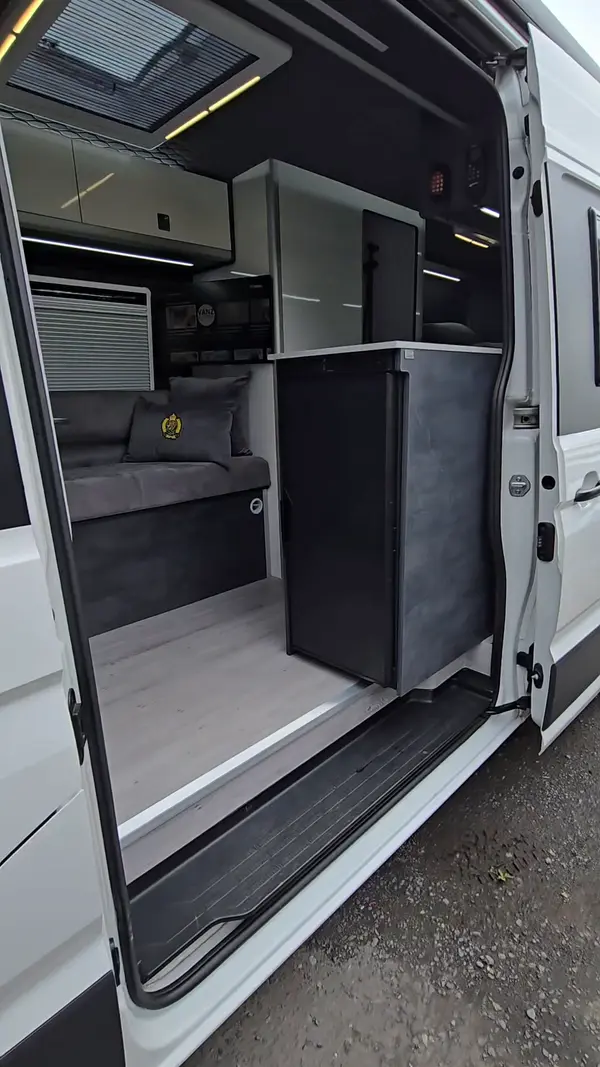VANZ Adventures build 24