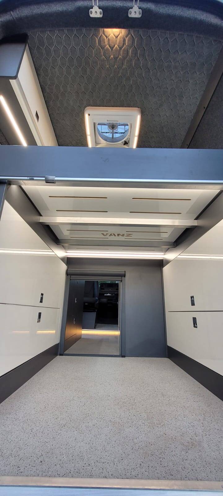 Garage Bed Box detail