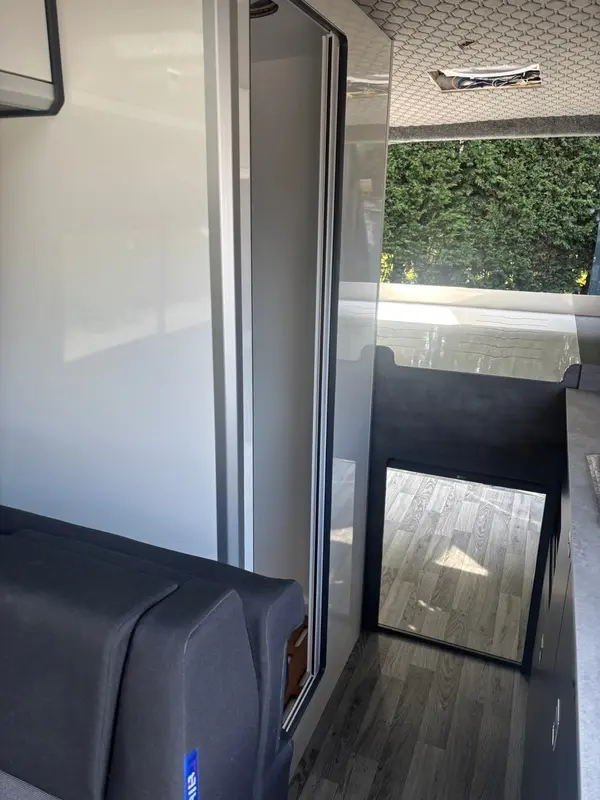Shower/Toilet Cubicle with Roller Door thumbnail 4