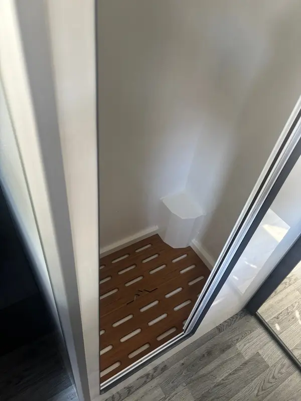 Shower/Toilet Cubicle with Roller Door thumbnail 3
